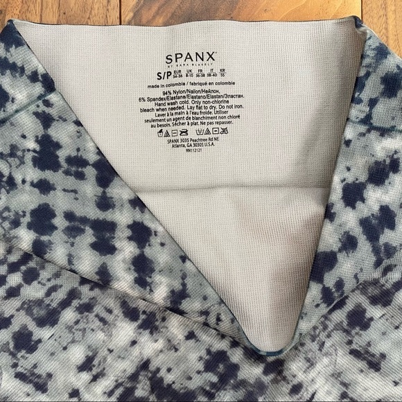 SPANX Look At Me Now tie dye grey watercolor Seamless Leggings ,Size S - Picture 5 of 8